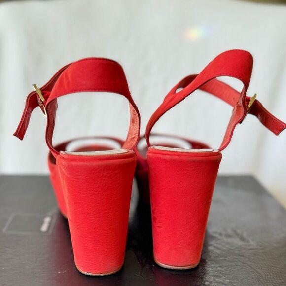 Dolce Vita Red Nubuck Leather Platform Wedges ankle strap - Picture 4 of 7